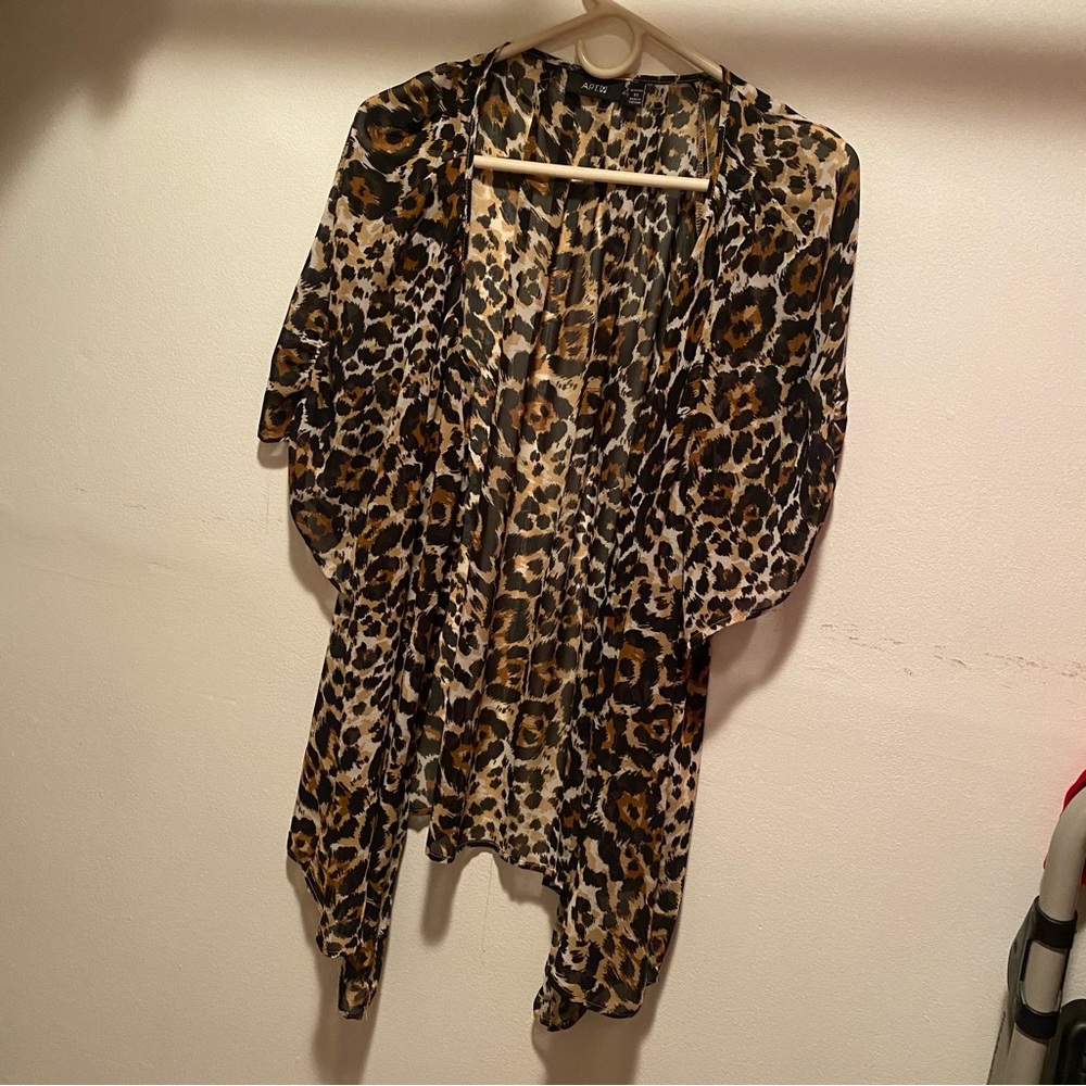 3x cheetah blouse